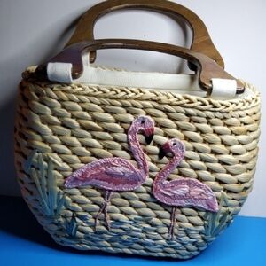 Cappelli Straworld, Inc. Woven Swan Handbag.